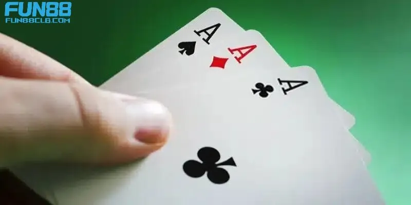 Bài ba Tây là một trong những tựa game cá cược hấp dẫn